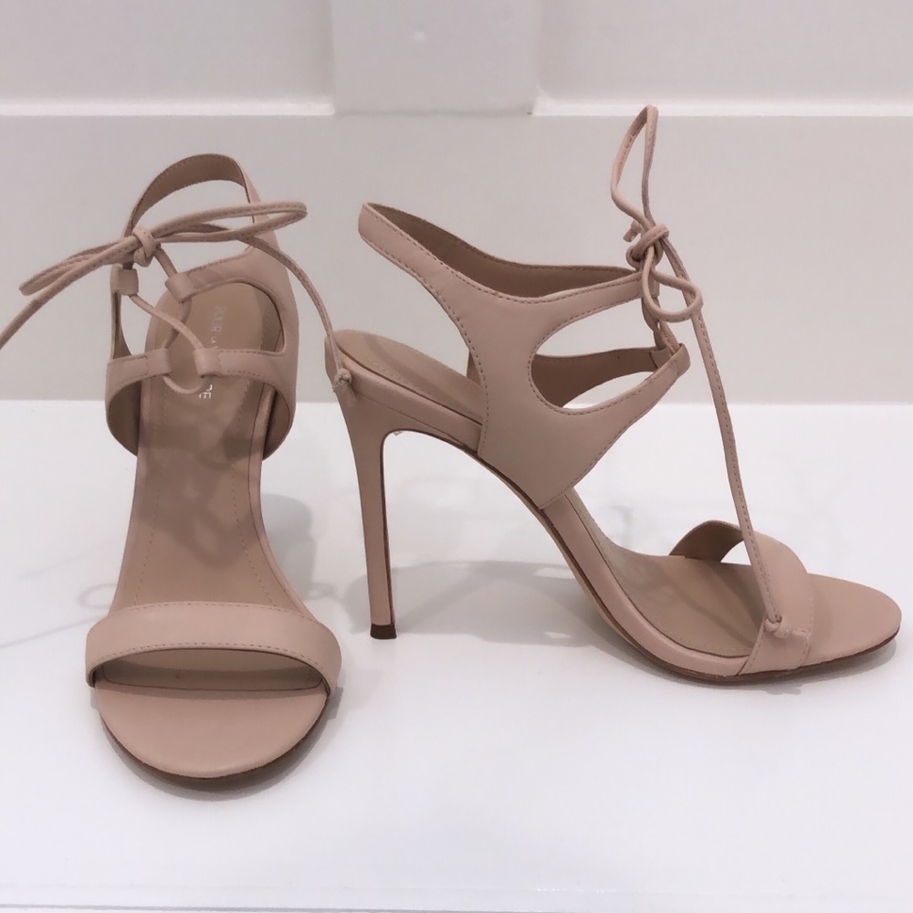 Pour La Victoire Sandals